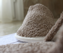 Load image into Gallery viewer, Cotton Bath Slippers