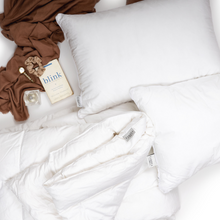 Load image into Gallery viewer, Winter Essentials: Comfort Set (2 Pillows + Fluffy Winter Duvet)